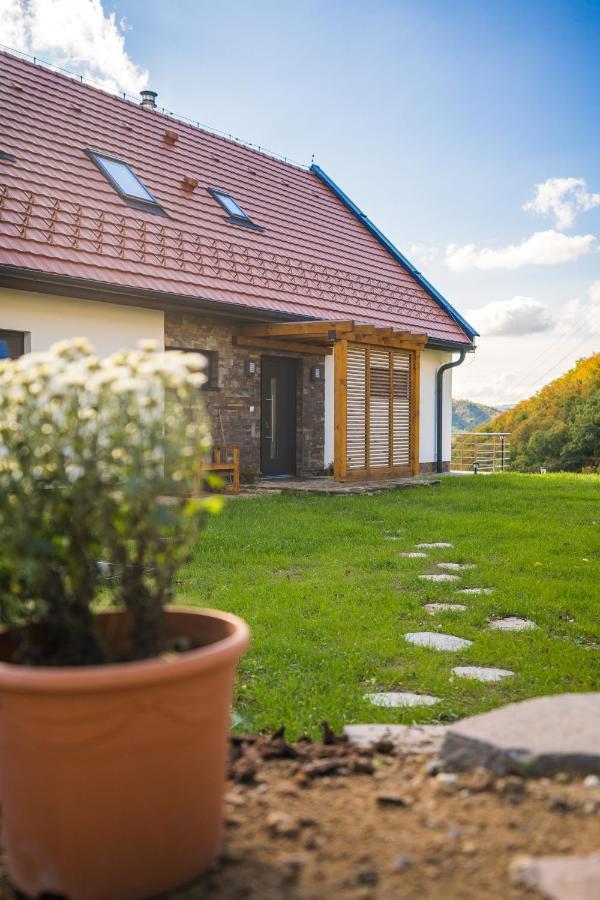 Ubytovanie Pod Gastanom Hodruša Esterno foto